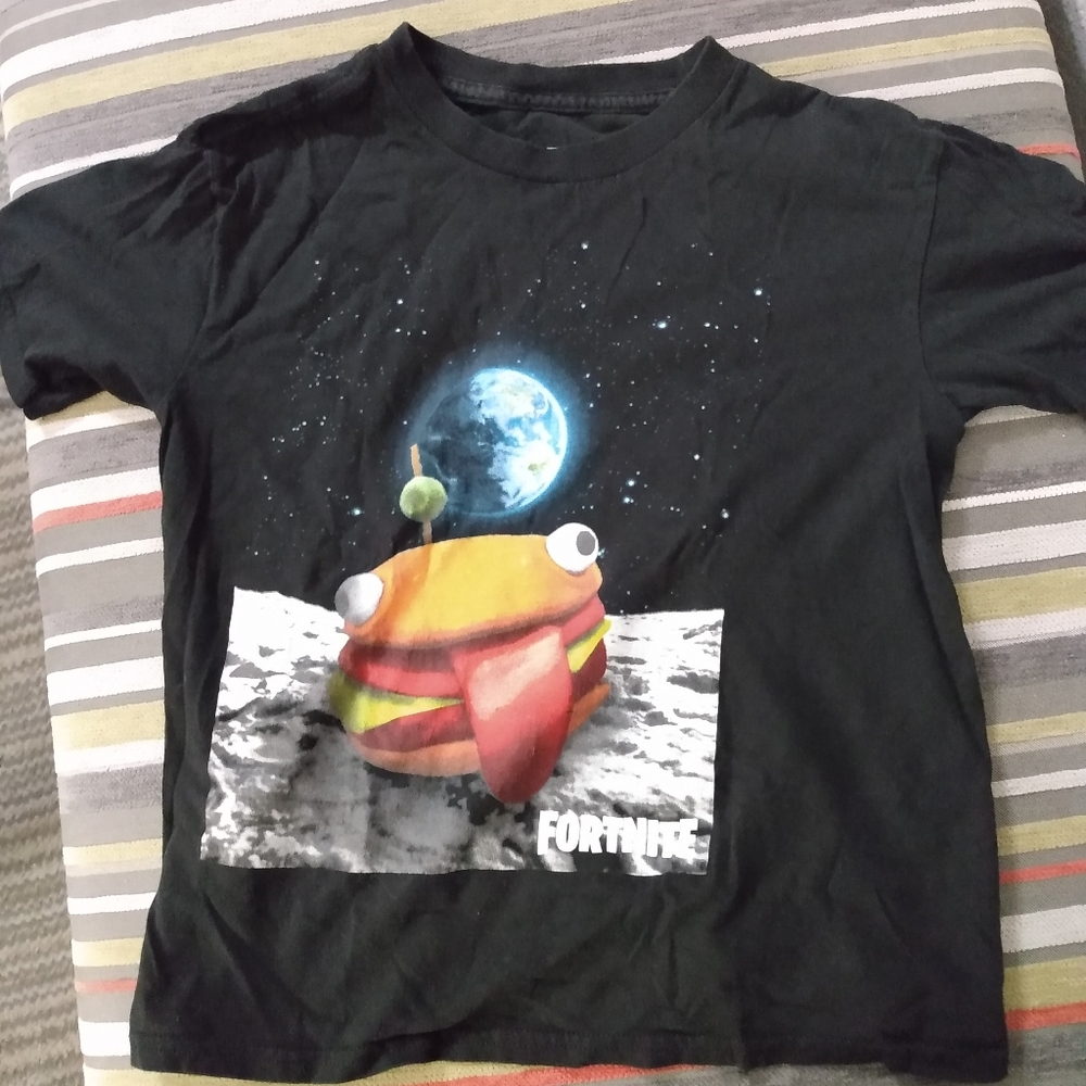 Fortnite Durr Burger Skin Black T-Shirt

 SIZE 8 M